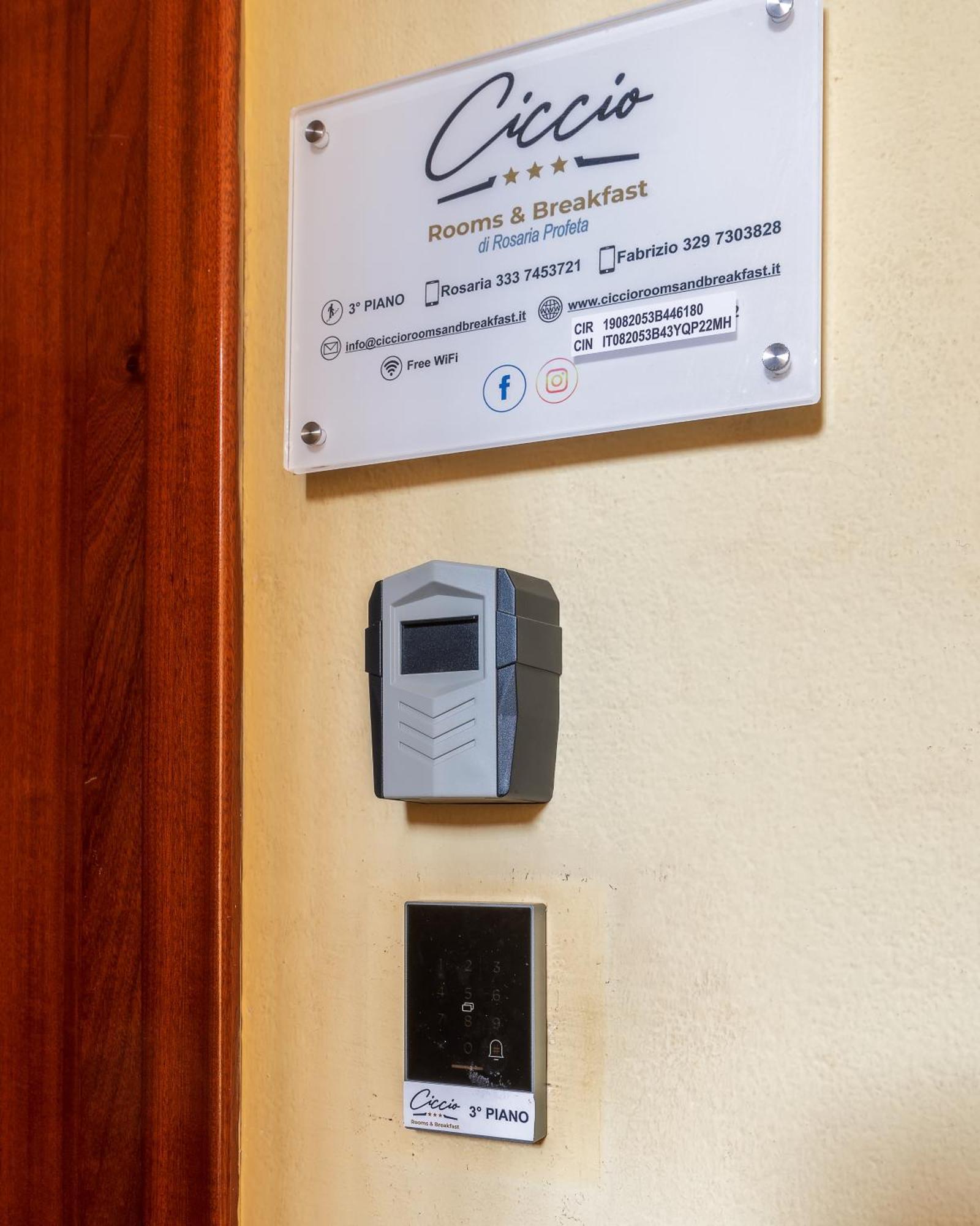 Bed & Breakfast Ciccio And Breakfast - Self Check-in Palermo