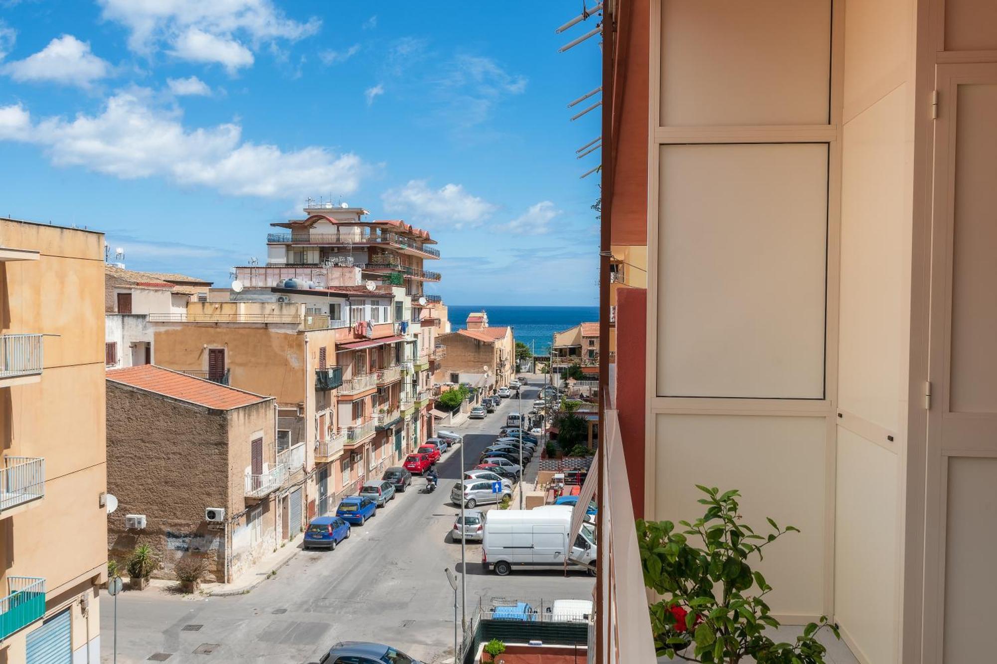 Bed & Breakfast Ciccio And Breakfast - Self Check-in Palermo