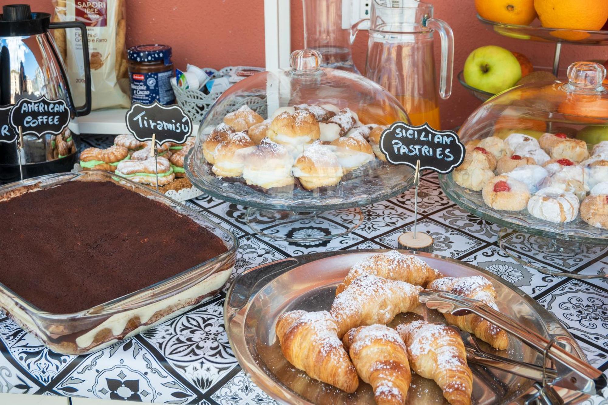 Bed & Breakfast Ciccio And Breakfast - Self Check-in Palermo